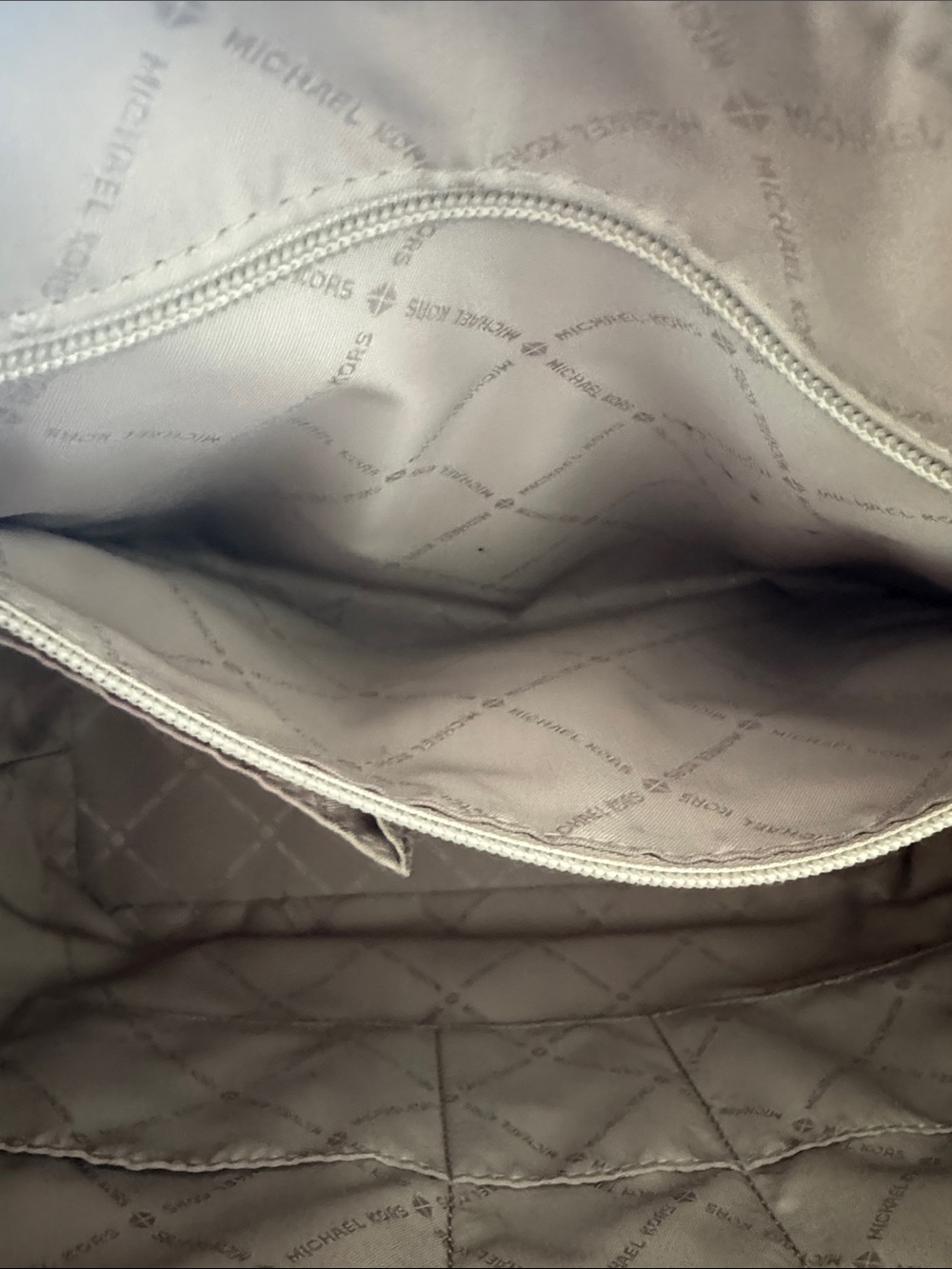 Michael Kors Metallic Ziptop Gold Tote Bag - Picture 8 of 13